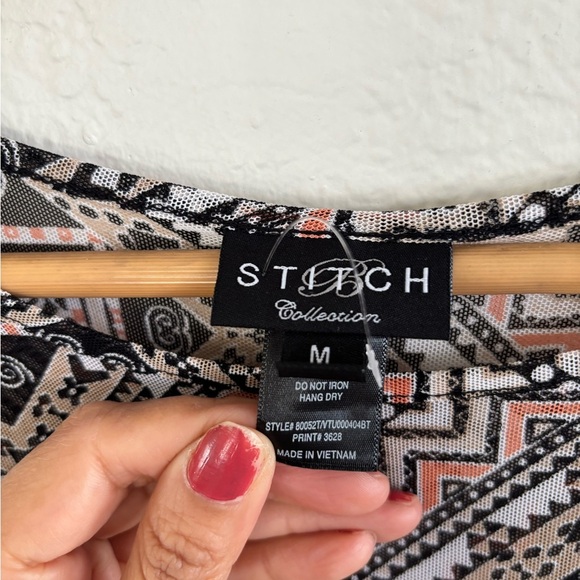 Chic Geometric Print Tunic Top - Picture 4 of 11